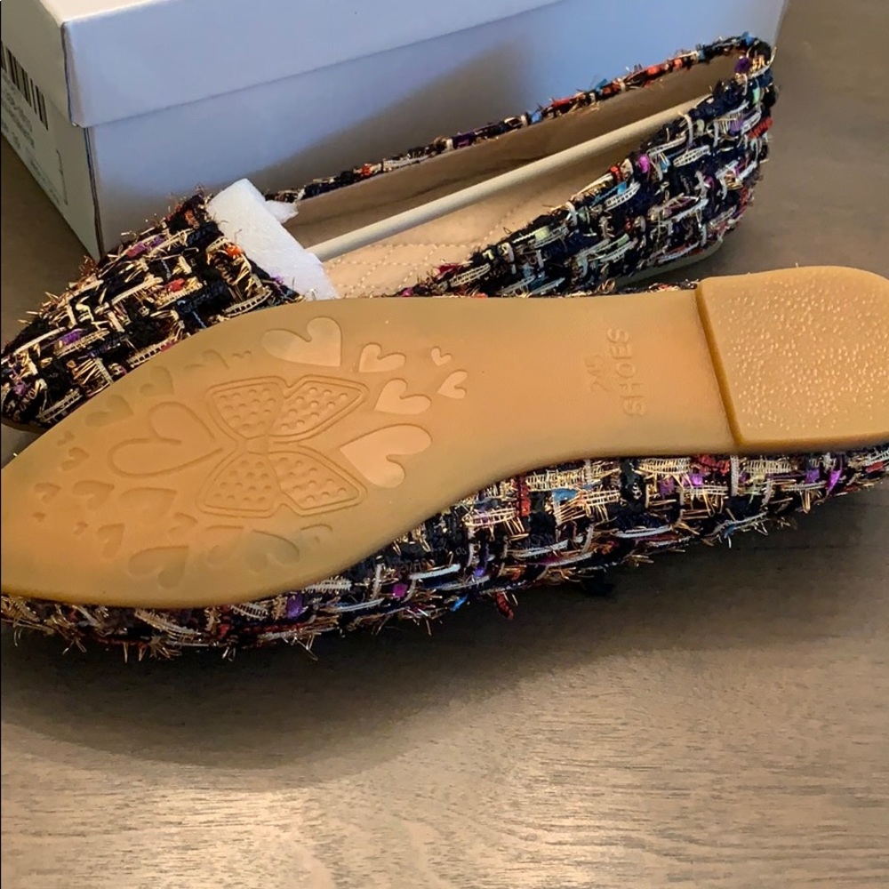 Multi colored flats - Picture 3 of 3